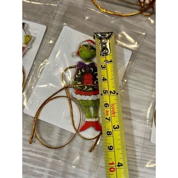 Grinch Whoville Christmas tree ornaments, bundle of 7 - Picture 9 of 9
